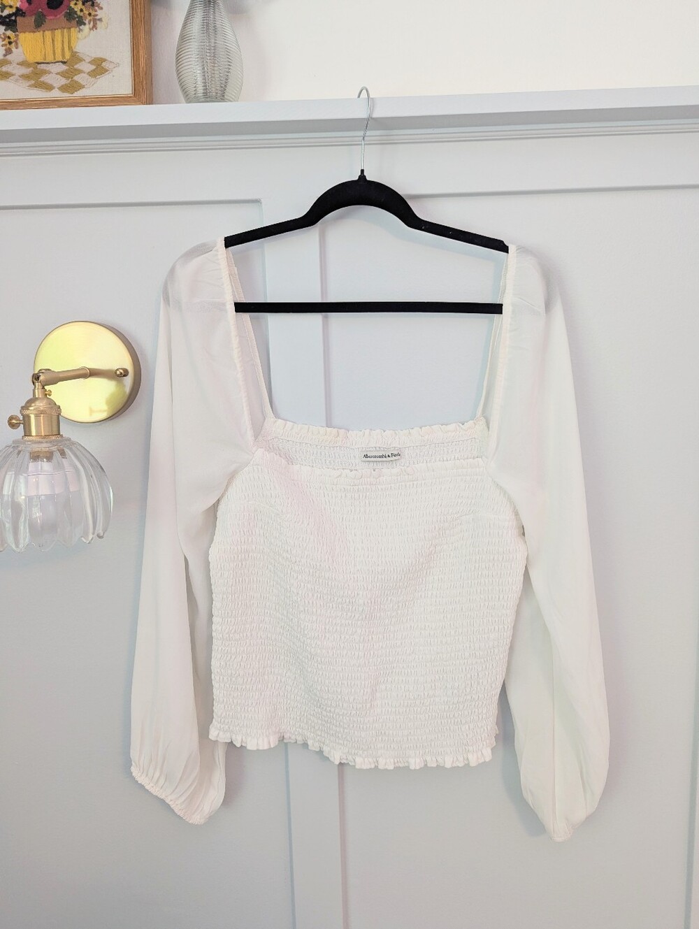 Abercrombie & Fitch White Smocked Square-Neck Sheer Sleeve Crop Top - Picture 3 of 9
